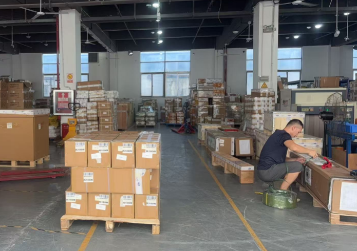 1762508263120258.png 10948.png